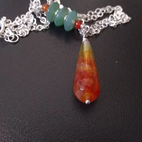 Tropical Spring + Summer Colors! Vibrant Orange + Green Agate Pendant Necklace - Picture 12 of 14